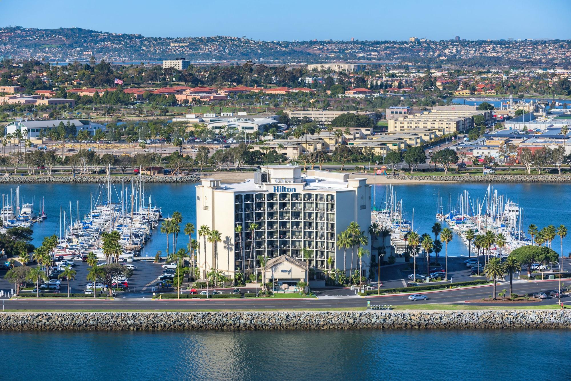 Hilton San Diego Airport/Harbor Island Экстерьер фото